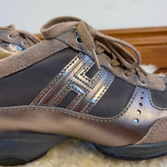 Hogan Interactive Tennis Shoes Bronze Sneakers Size 37. They run half size large - Picture 6 of 13